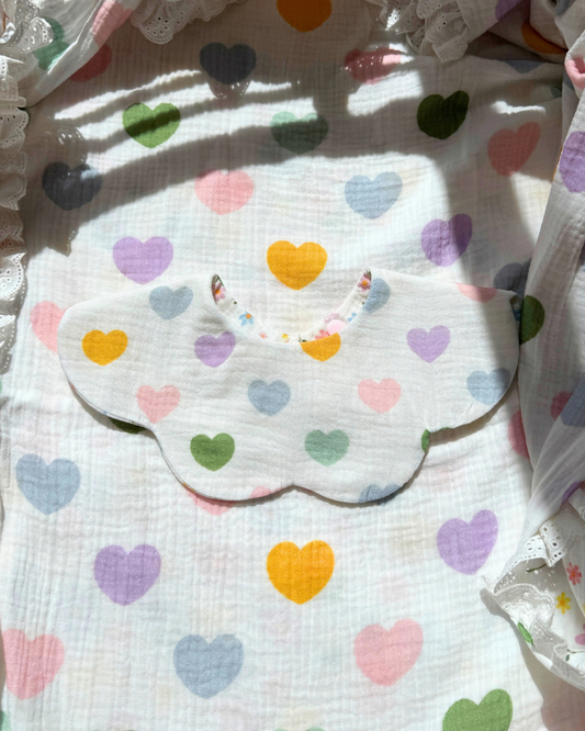 Reversible Organic Muslin Waterproof Bib - Sweetheart Garden
