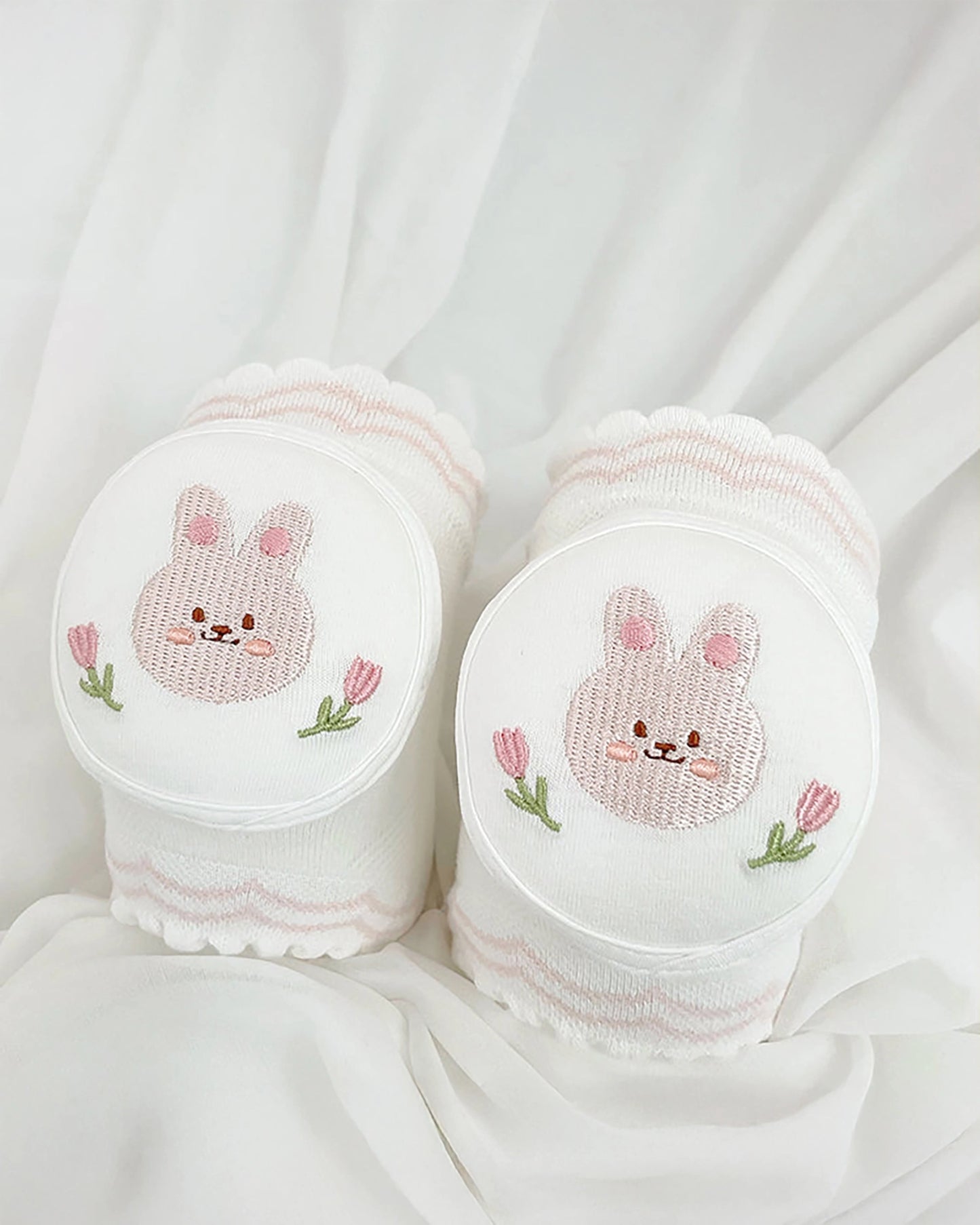 GrowGuard Knee Pads - Flower Bunny