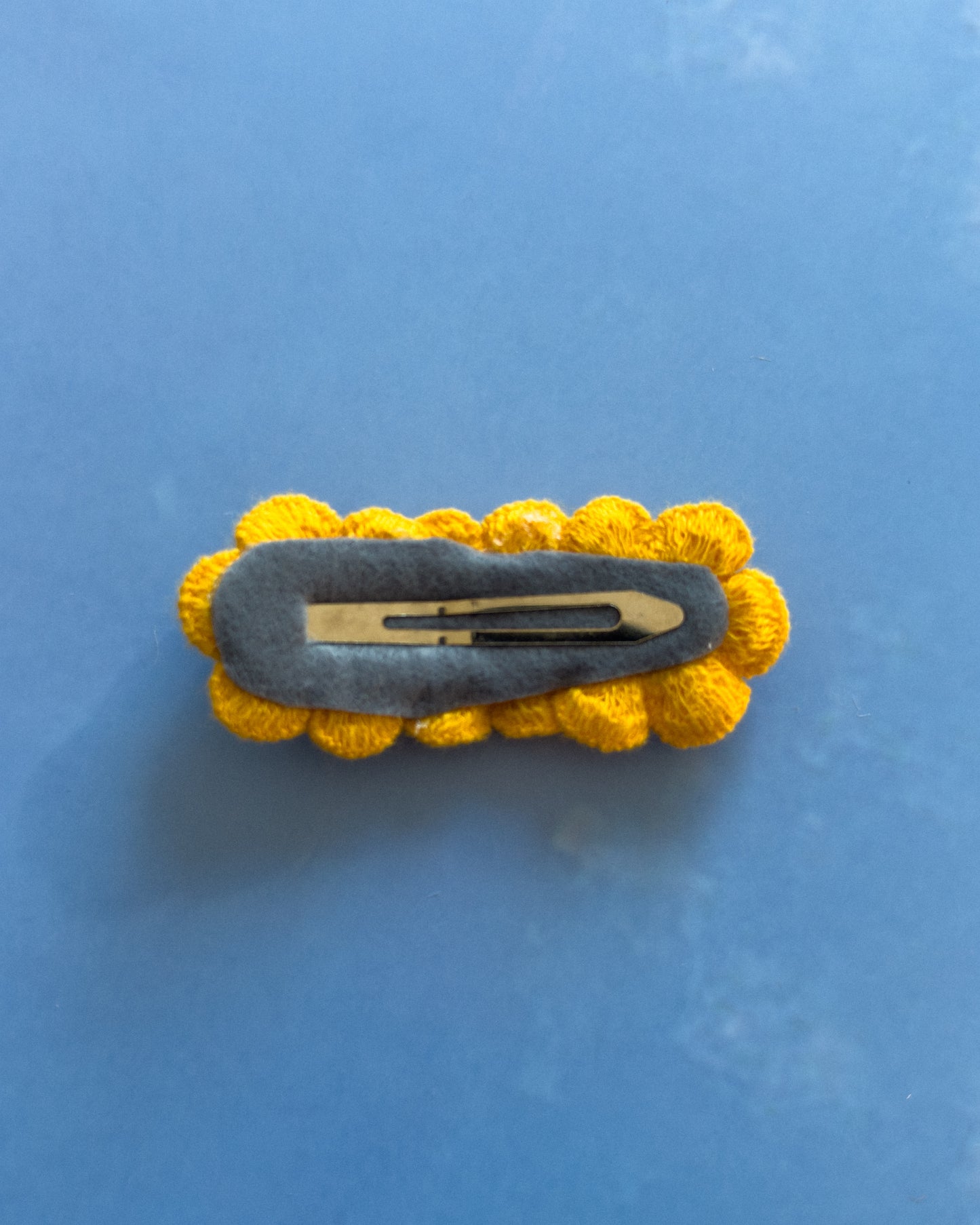 Daisy Bloom Clip - Yellow