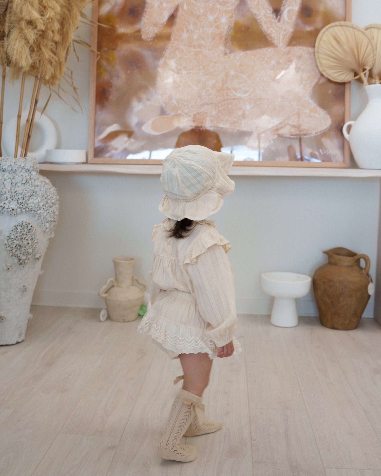 Lace Knit Knee-High Bow Socks - Beige