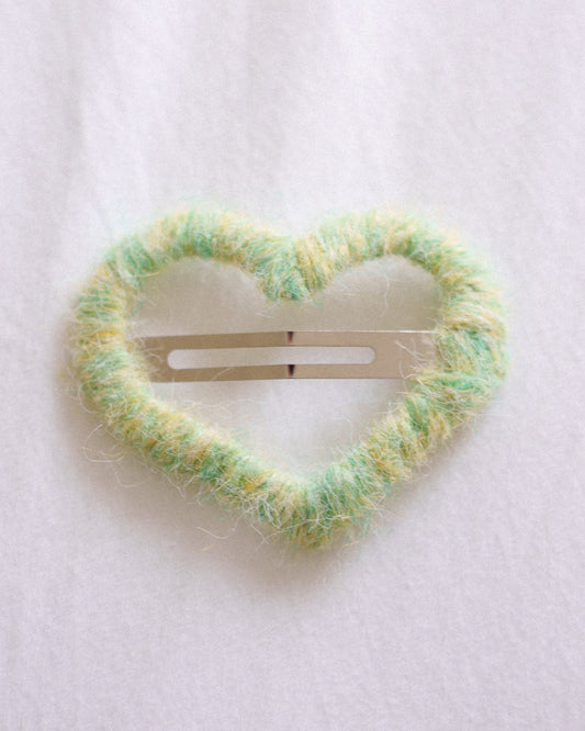 Fuzzy Heart Snap Clip – Lime Sorbet