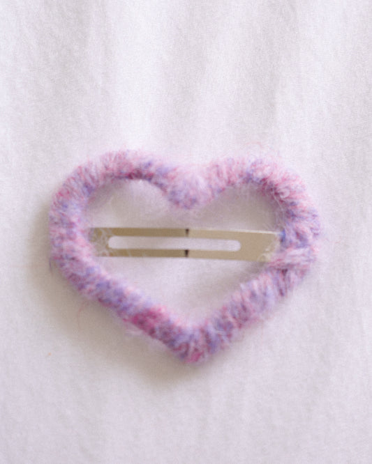 Fuzzy Heart Snap Clip – Lavender Mist