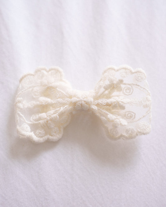 Embroidered Lace Bow Clip – 5cm