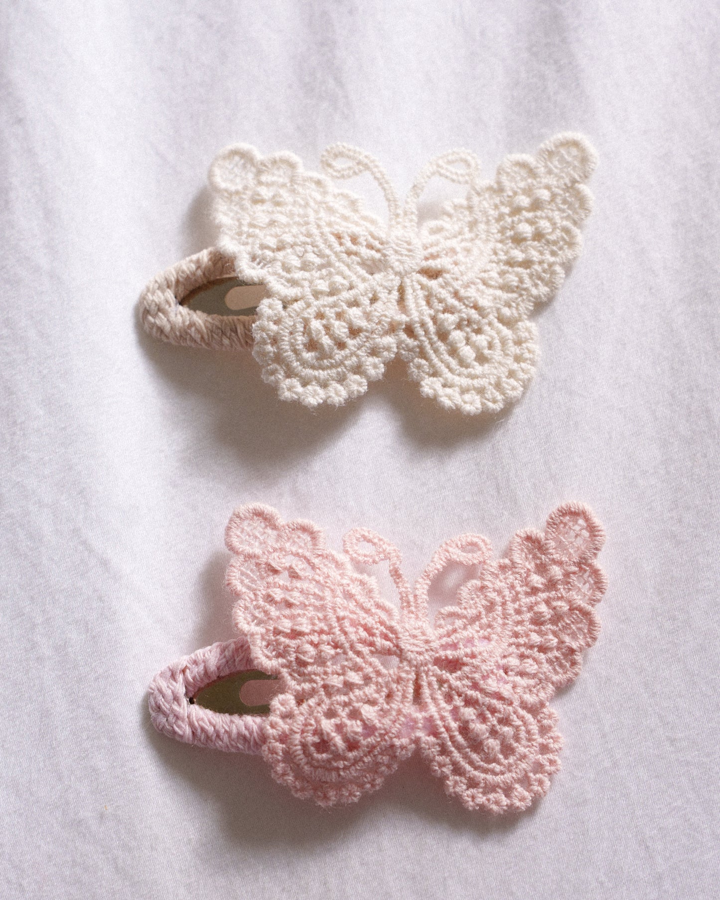 Embroidered Lace Butterfly Clip - Ivory