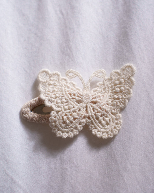 Embroidered Lace Butterfly Clip - Ivory