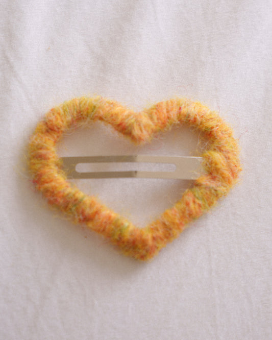 Fuzzy Heart Snap Clip – Sunset Citrus