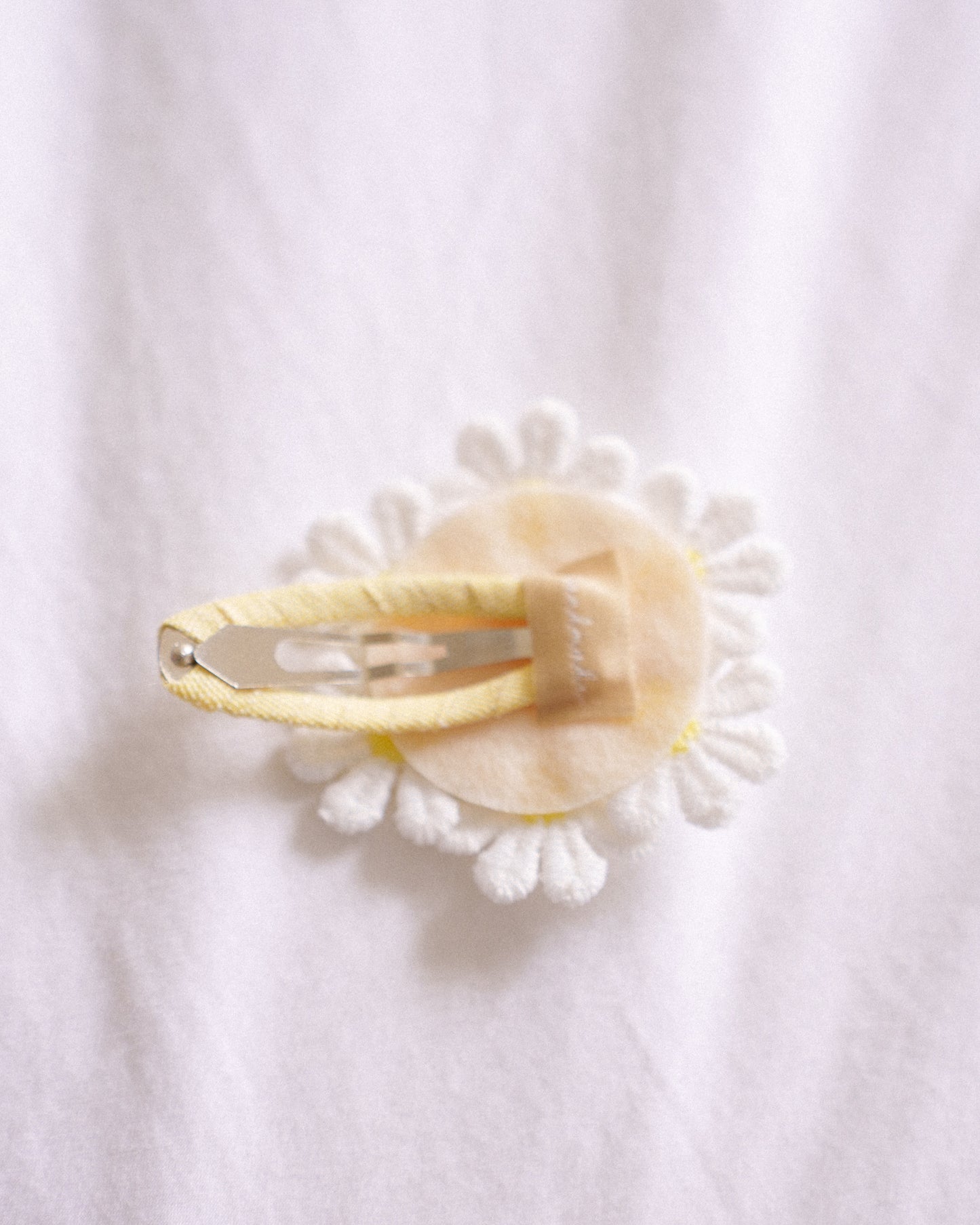 Daisy Bouquet Clip
