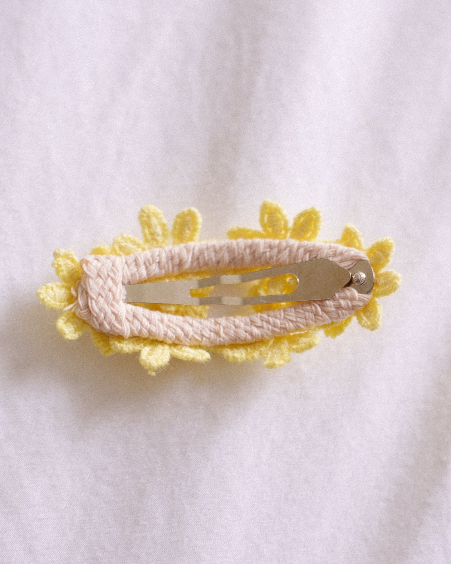 Floral Lace Clip 2pc Set - Butter Yellow