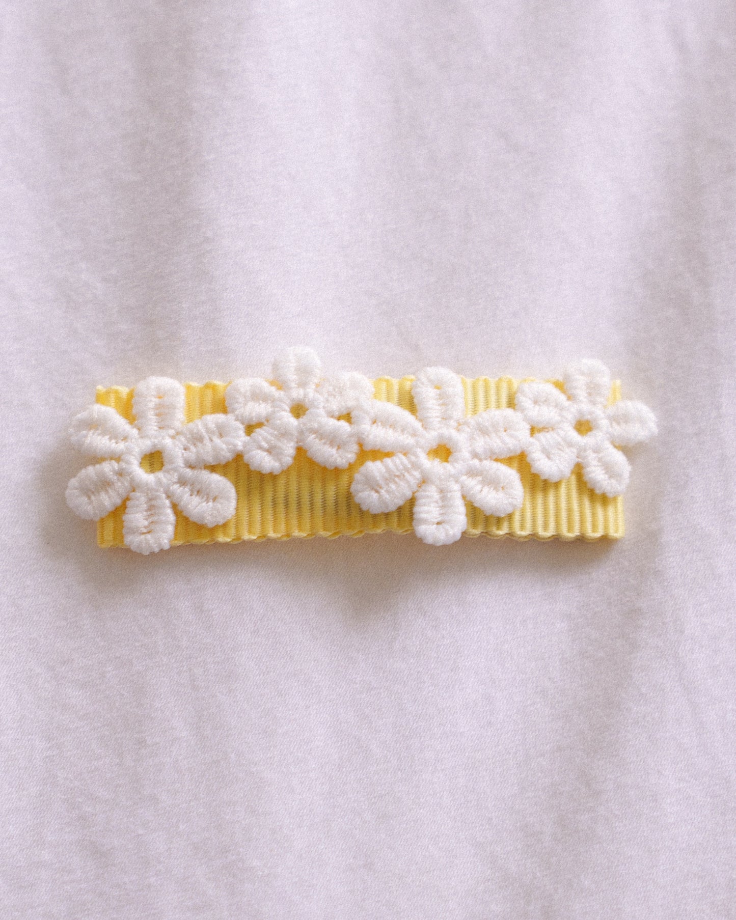 Floral Lace Clip 2pc Set - Butter Yellow