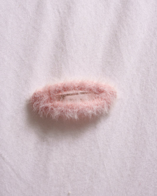 Fuzzy Oval Snap Clip - Cotton Candy