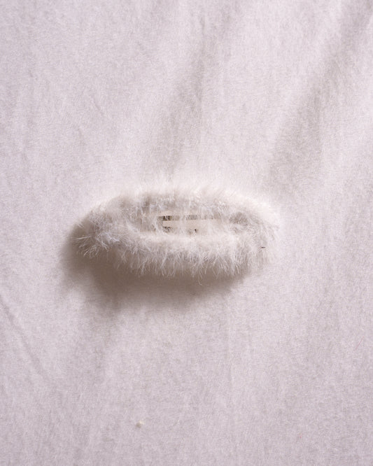 Fuzzy Oval Snap Clip - Snow Puff