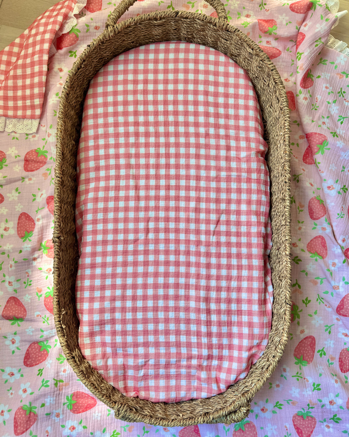 Organic Muslin Fitted Sheet - Red Gingham
