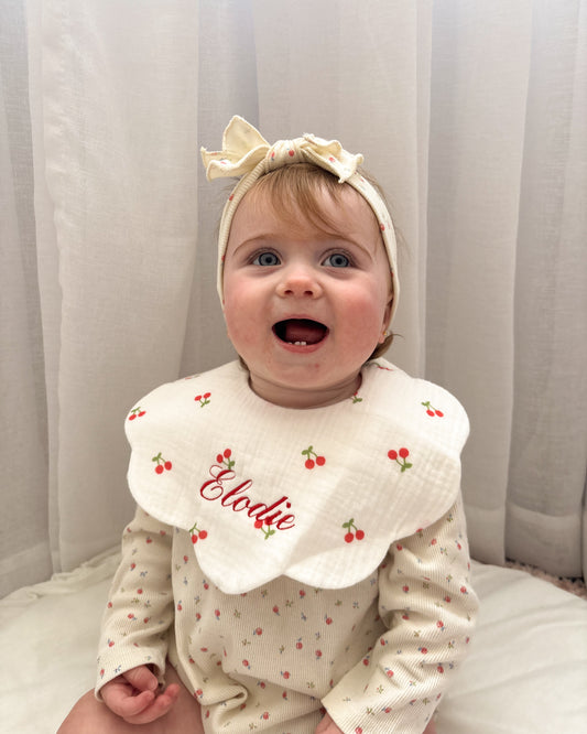 Organic Muslin 5-Layer Dribble Bib - White Cherries