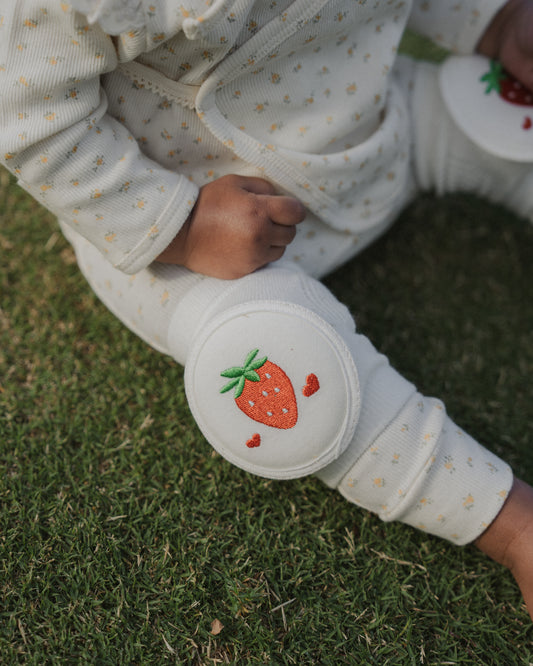 GrowGuard Knee Pads - Strawberry