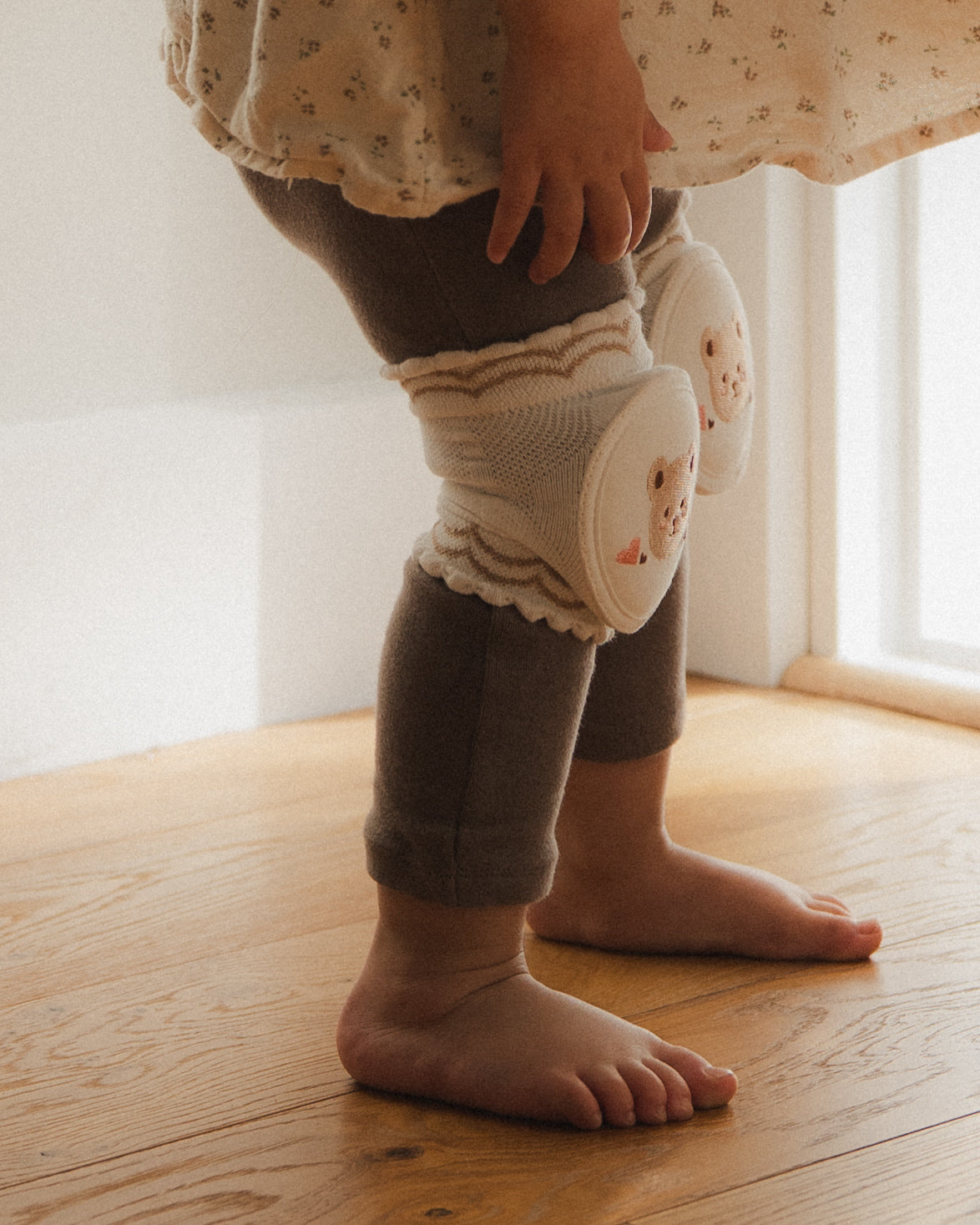 GrowGuard Knee Pads - Brown Bear