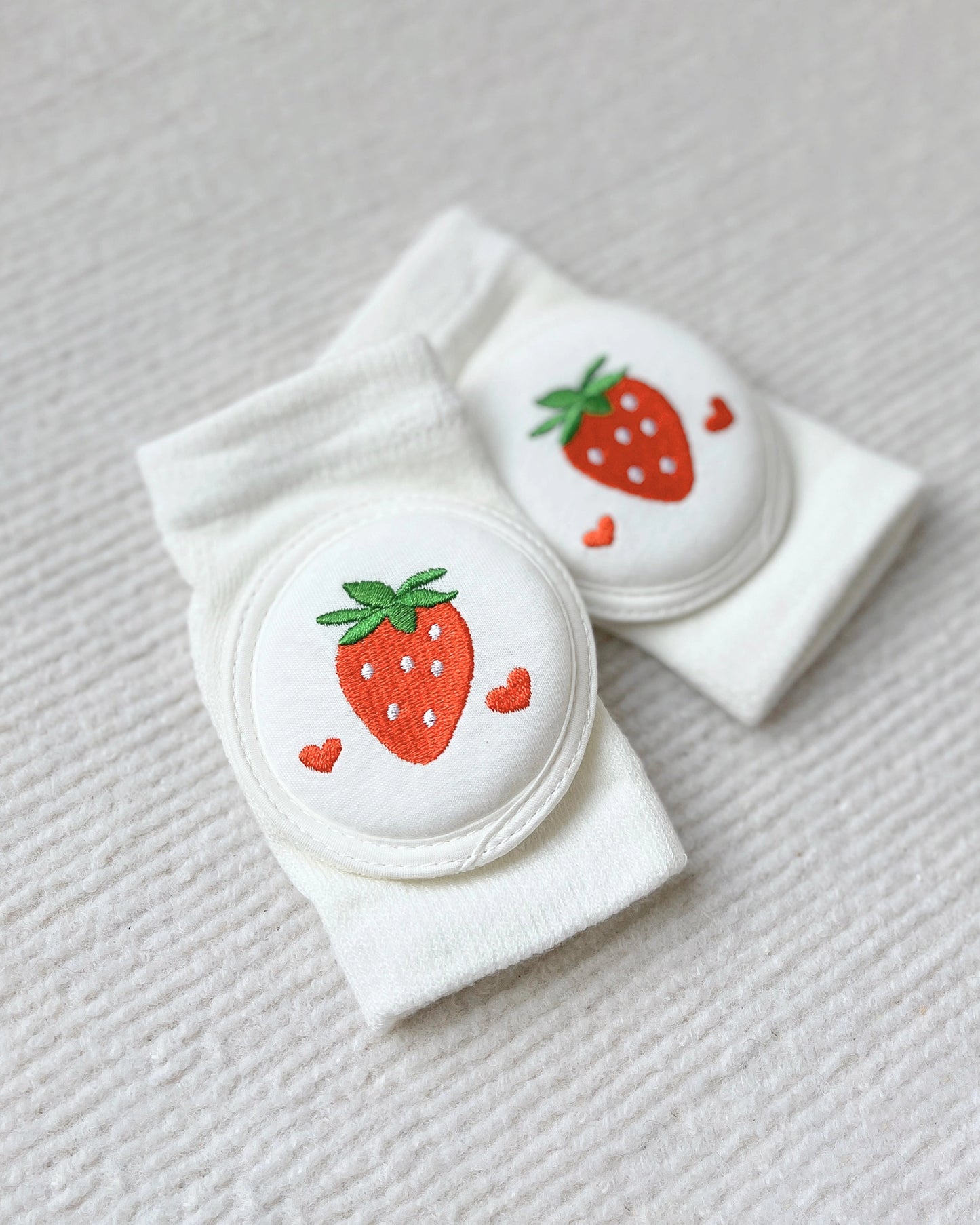 GrowGuard Knee Pads - Strawberry