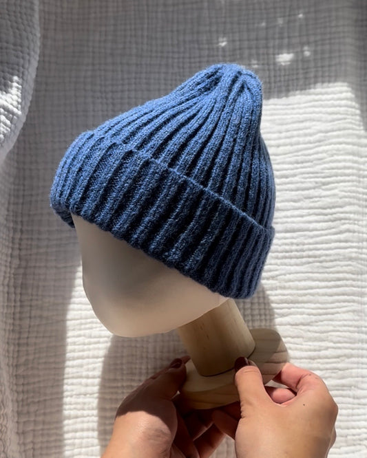 Fluffy Beanie - Blue