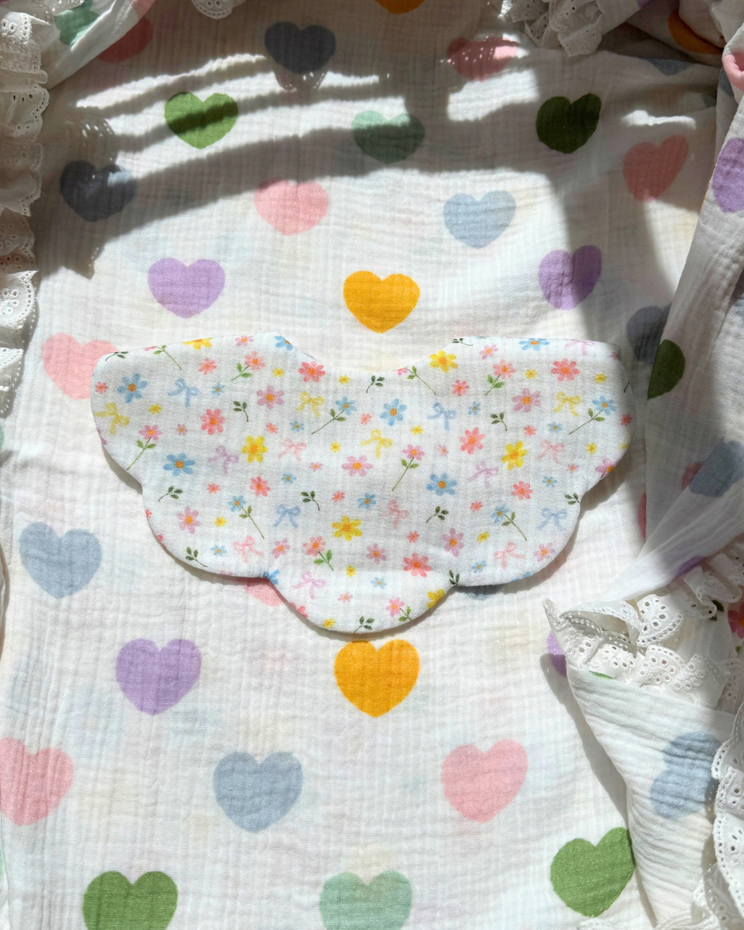 Organic Muslin Waterproof Bib - Sweetheart Garden