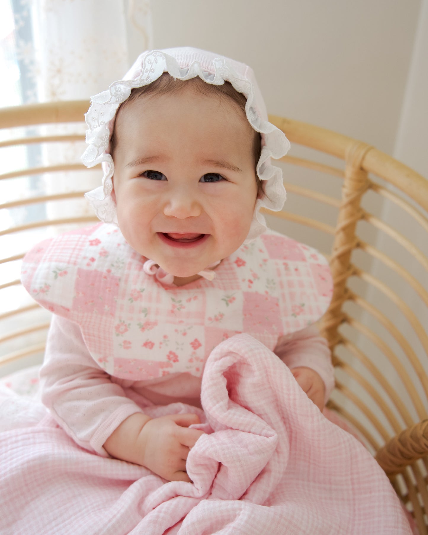 Organic Muslin 7-Layer Dribble Bib - Blush Garden