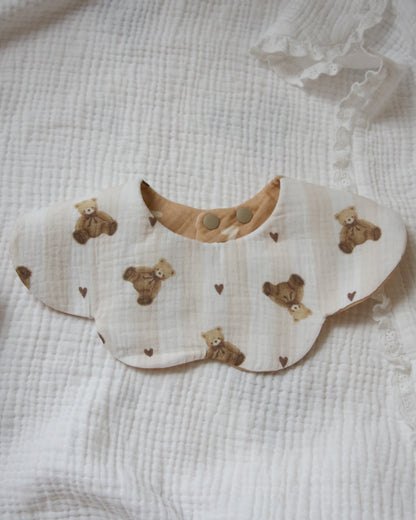 Organic Muslin 7-Layer Dribble Bib - Teddy Hearts