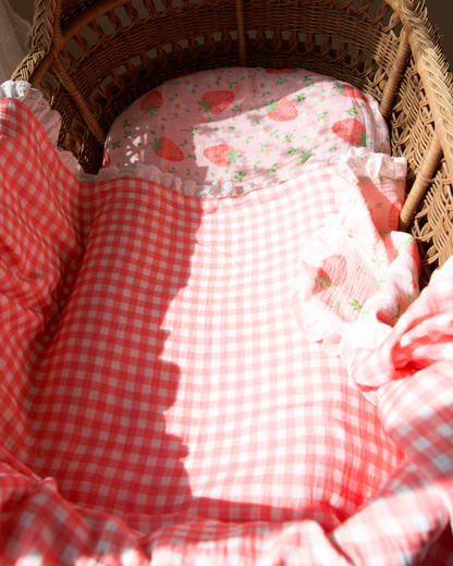 Reversible Organic Muslin Blanket - Strawberry Garden