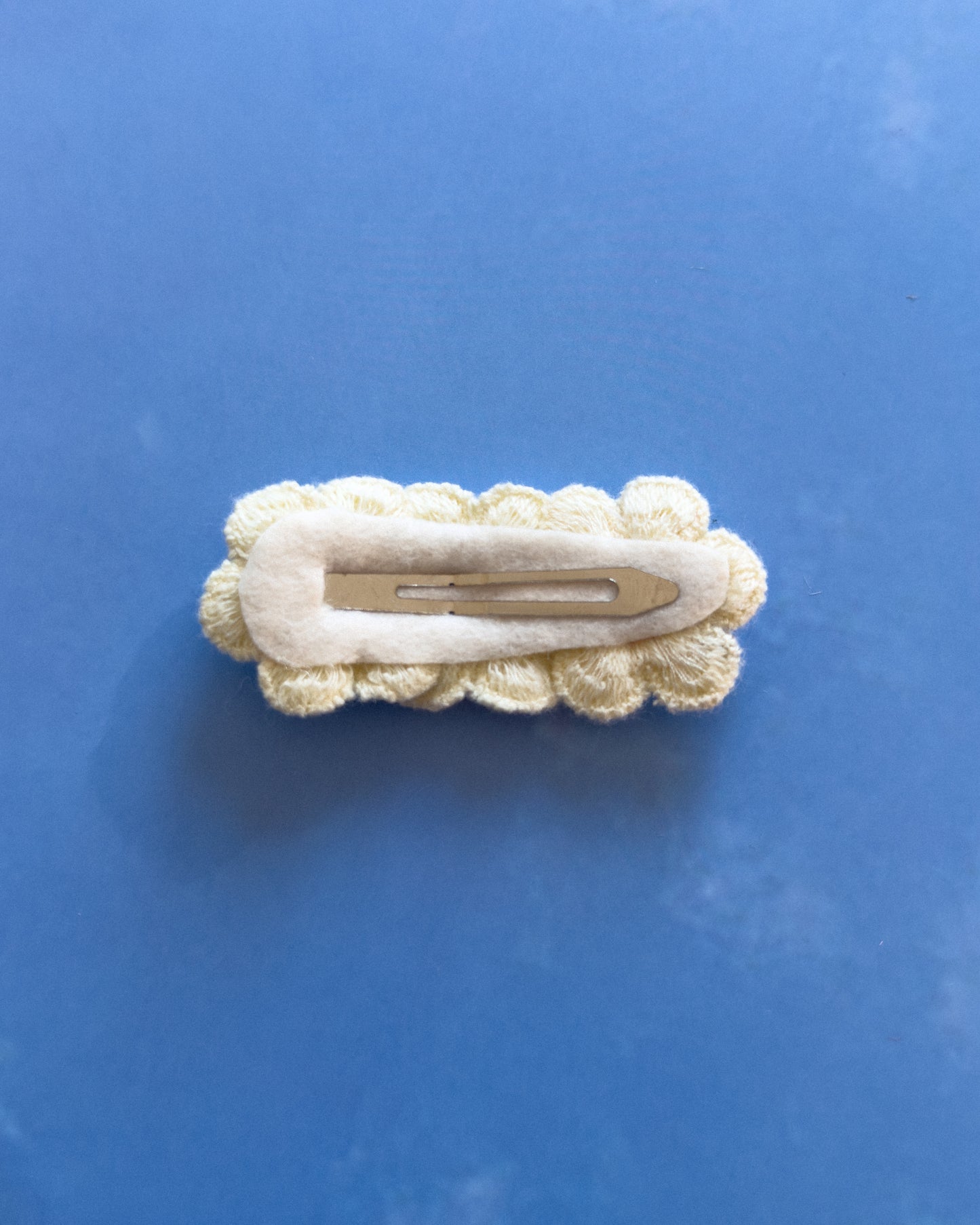 Daisy Bloom Clip - White