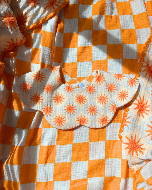 Reversible Organic Muslin Waterproof Bib - Sunny Side