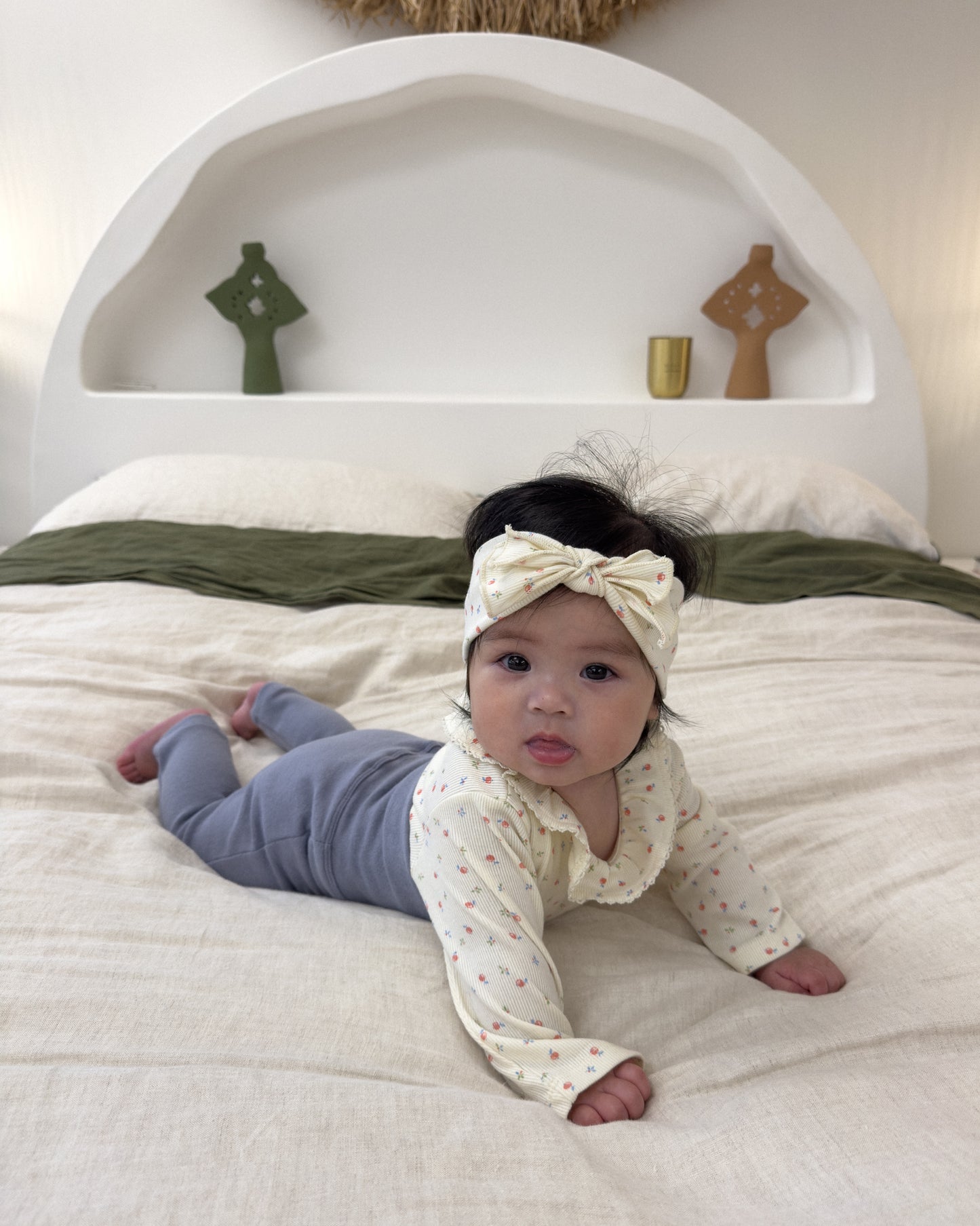 Navi Floral Bow Headband