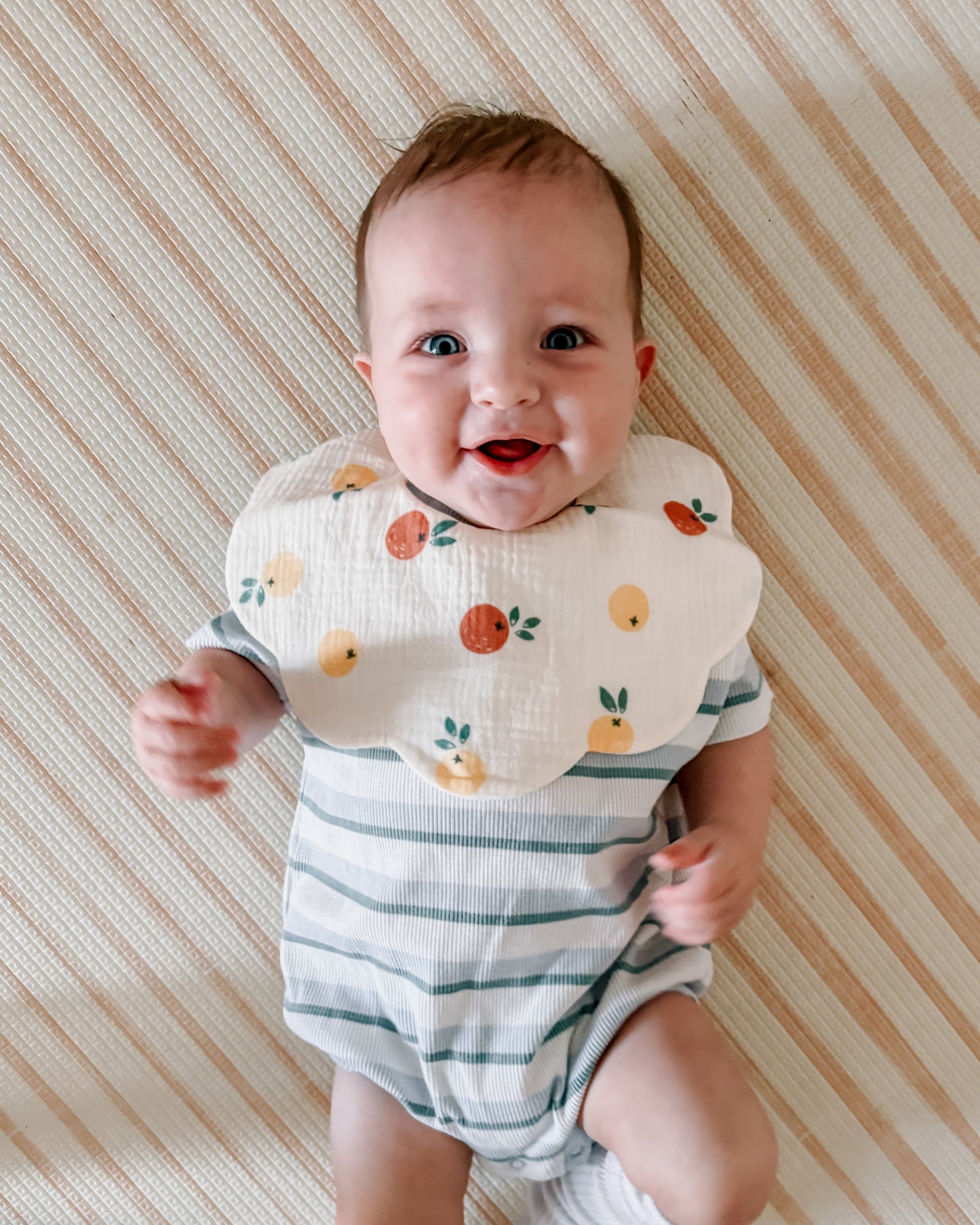 Organic Muslin 5-Layer Dribble Bib - Citrus Bloom