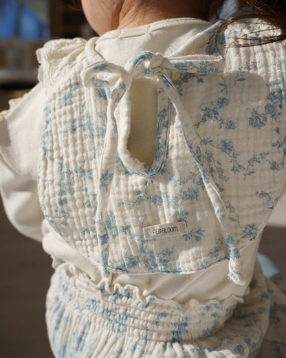Aubrey Bib