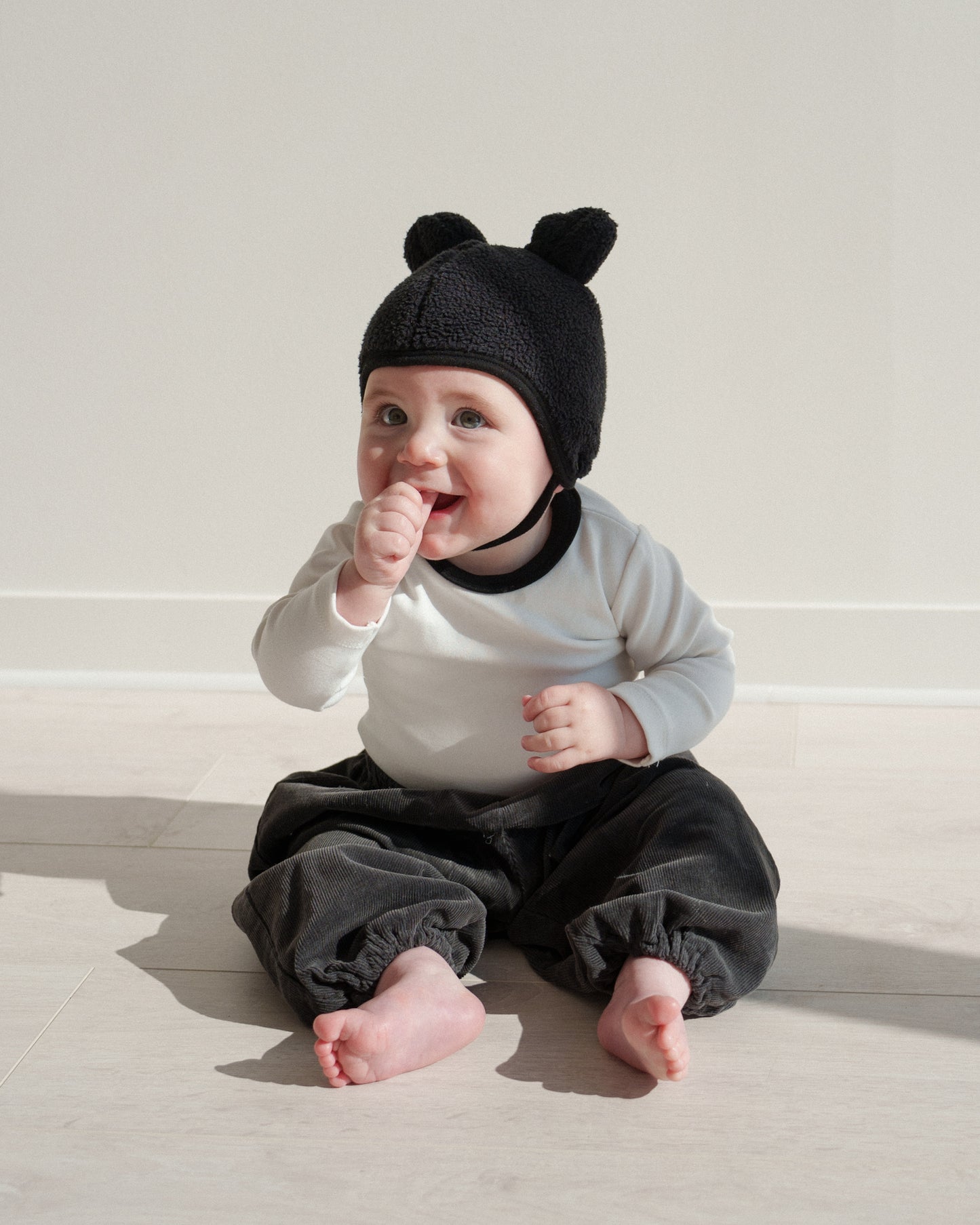 Everyday Cord Pants - Charcoal