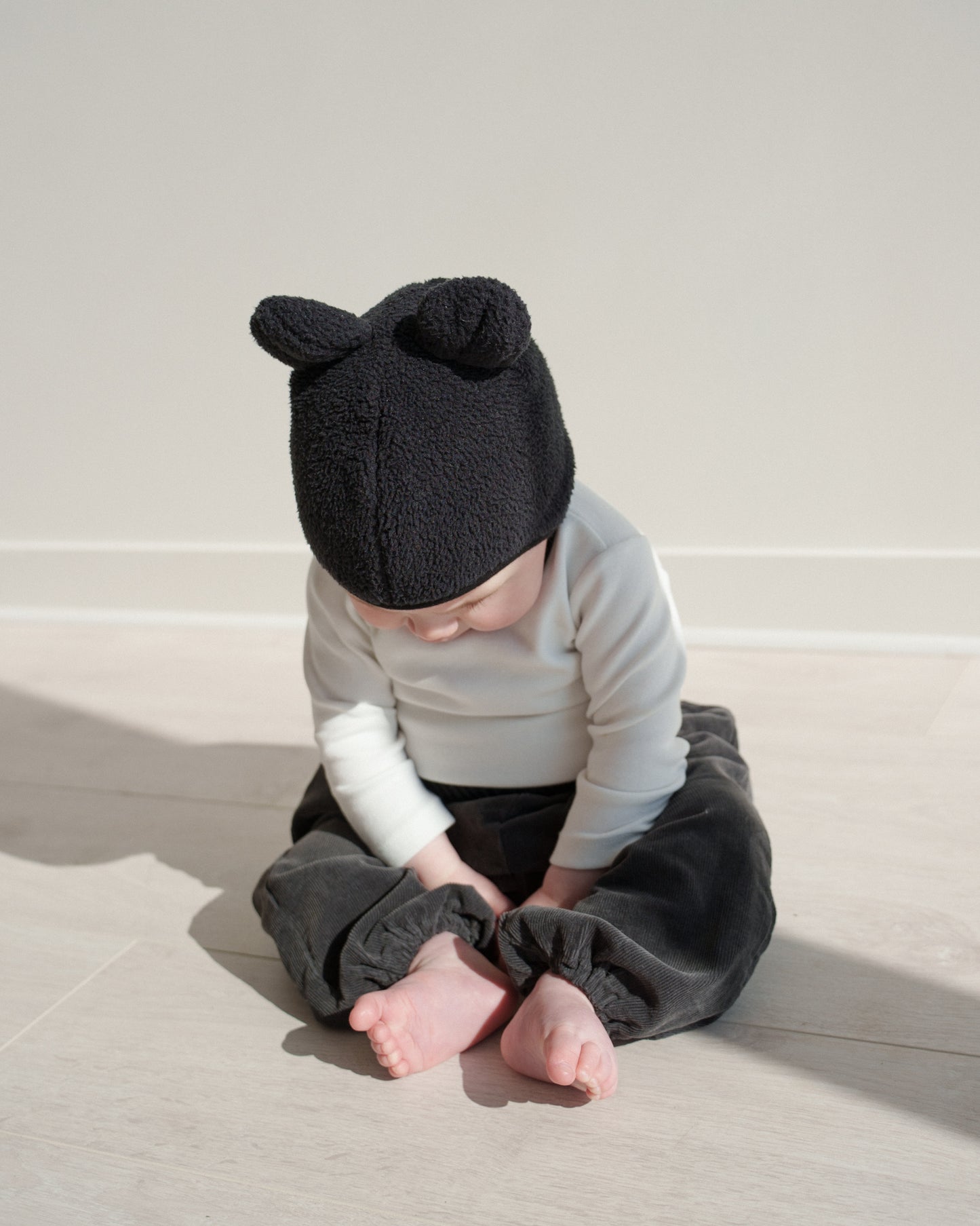 Everyday Cord Pants - Charcoal