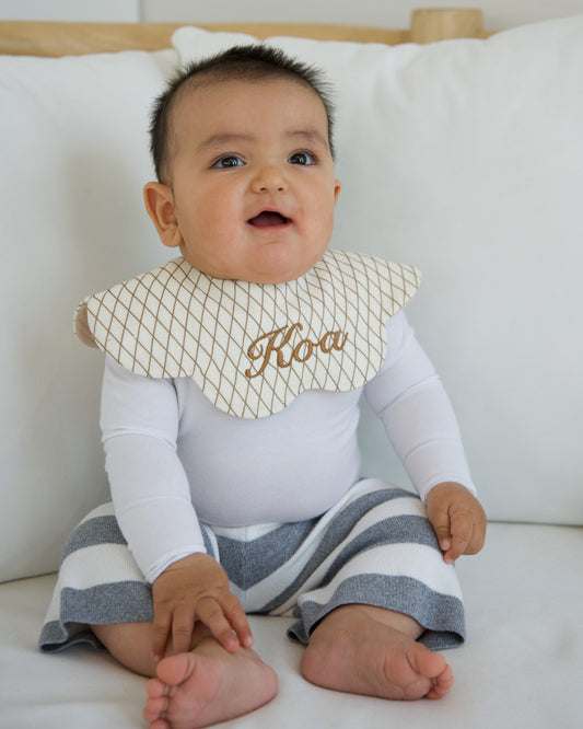 Organic Muslin 7-Layer Dribble Bib - Cozy Grid