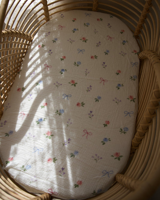 Organic Muslin Fitted Sheet - Bow & Bloom