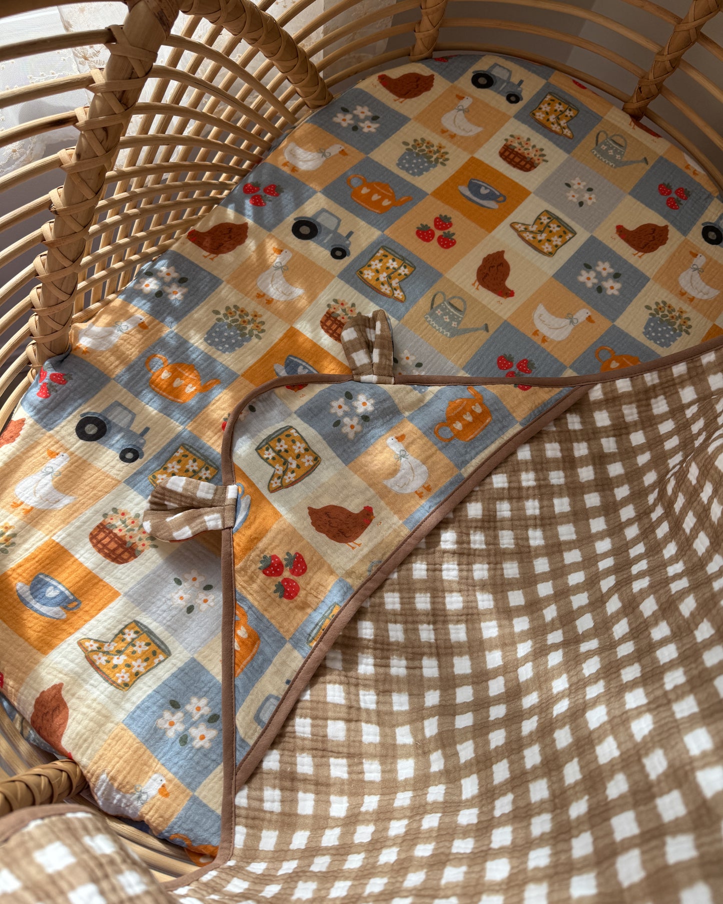 Organic Muslin Hooded Bath Towel - Bloom Barn