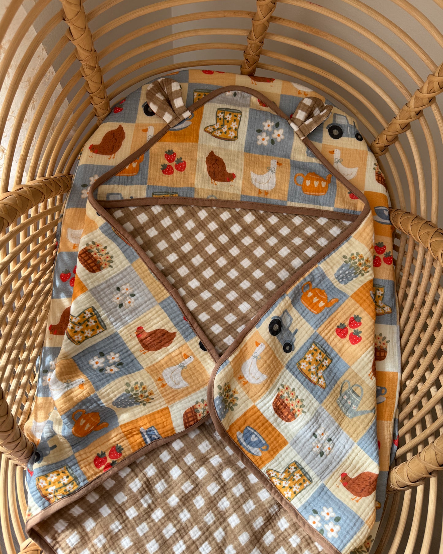 Organic Muslin Hooded Bath Towel - Bloom Barn