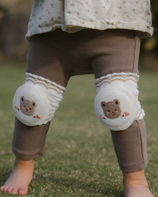 GrowGuard Knee Pads - Brown Bear