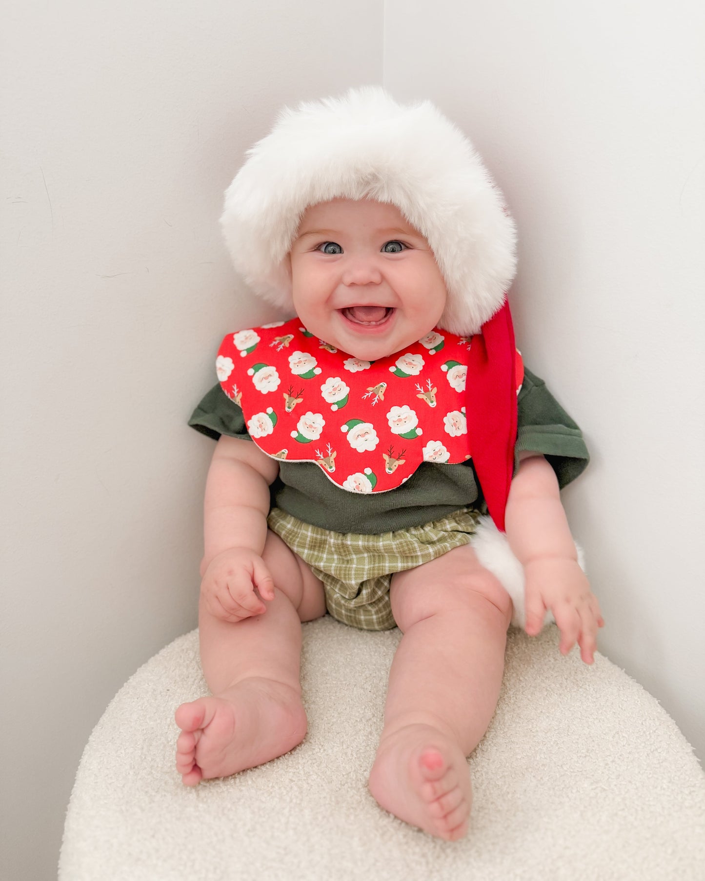 5-Layer Dribble Bib - Merry Red