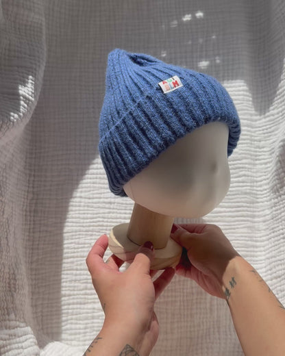 Fluffy Beanie - Blue