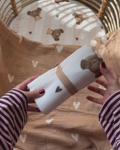 Organic Muslin Waterproof Changing Mat - Teddy & Hearts