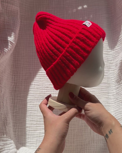 Fluffy Beanie - Red